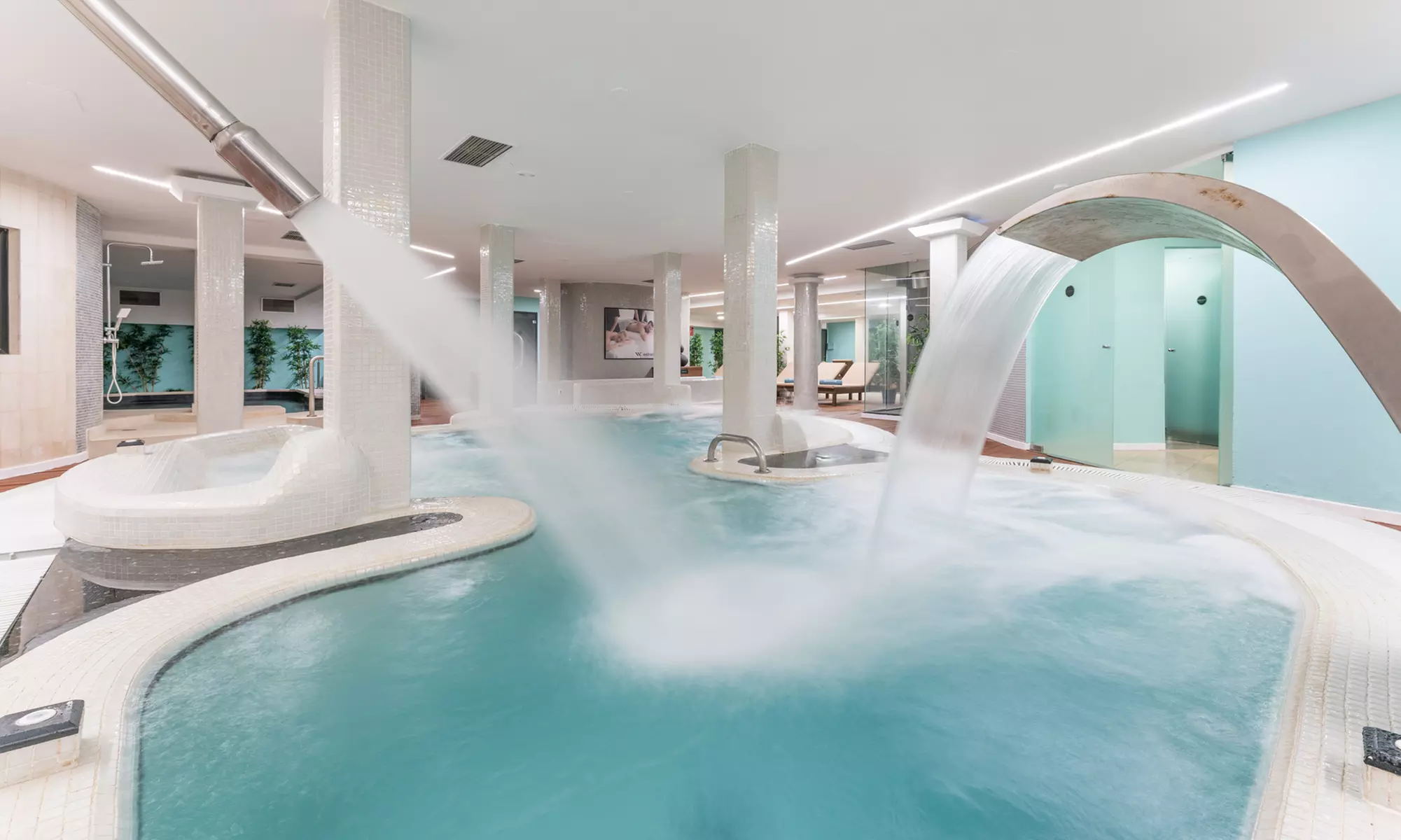 Acceso a spa de 90 minutos y opción a masaje, cena buffet y más para 2