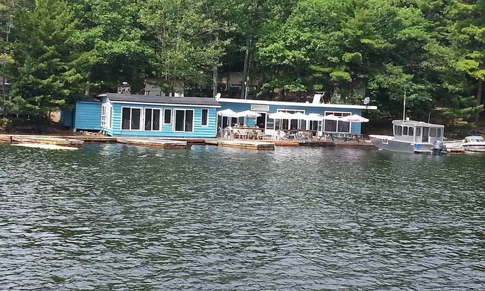 Craganmor Island Restaurant Cruise for One or Two; Valid on Sundays at Sound Schooner Company - Primary Image