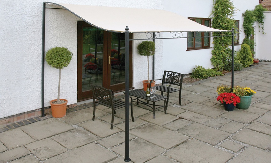 Image 2: Wall-Mounted Patio Awnings