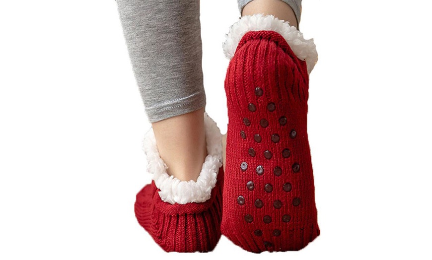 Image 7: Pantoffel-Socken mit Gummidots für Damen oder Herren