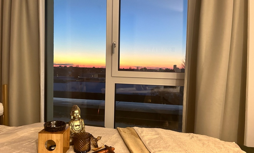 Image 2: 60 Min. Medizinische Massage oder Dorn-Breuss Massage für 1 Person