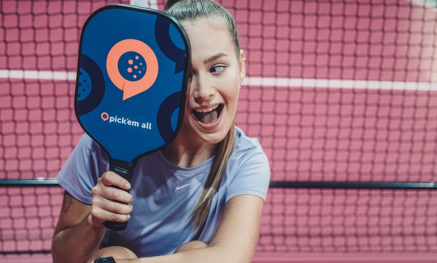 Image 6: Rakieta w dłoń! Godzina gry w tenisa, padla, badmintona lub pickleball