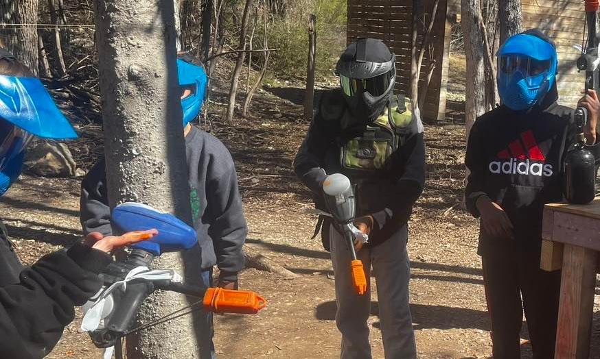 Image 4: 3-Hour Paintball Adventure w/ Unlimited Air Refills & 100 Paintballs