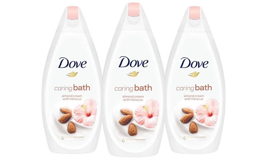 Image 5: Dove Body Wash or Bath Soak 450ml Three-Pack