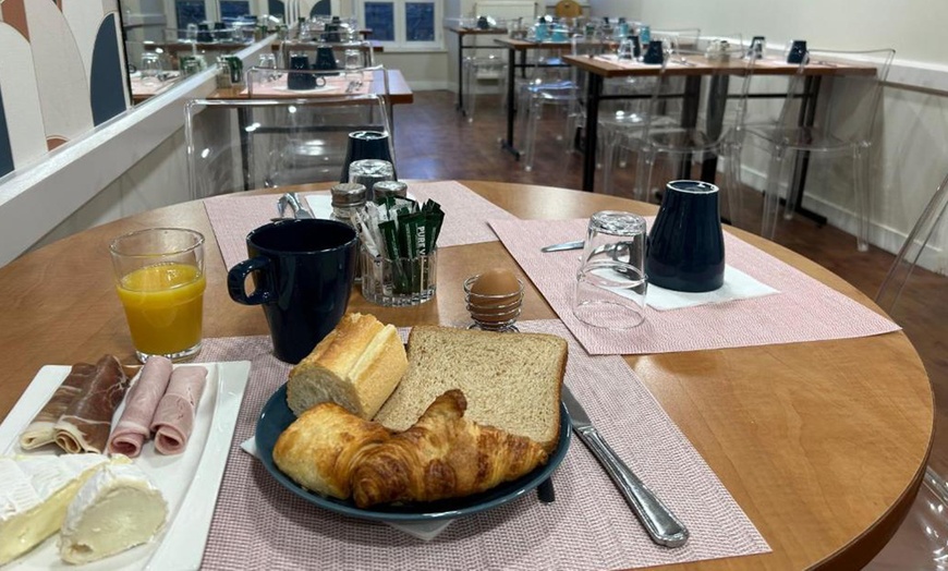 Image 9: Bretagne : jusqu'à 3 nuits avec petit-déjeuner et panier breton