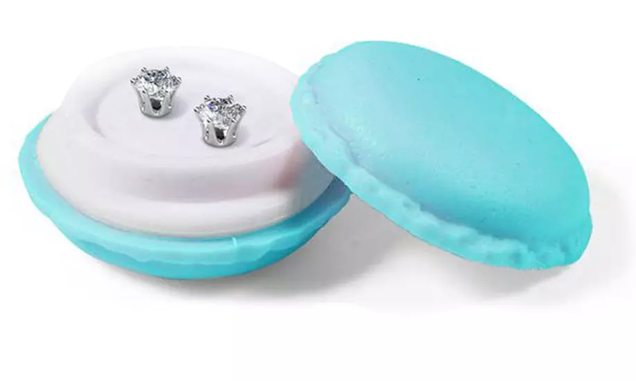 Luce e Colore: Orecchini Floreali o Punti Luce da Regalare o Amare