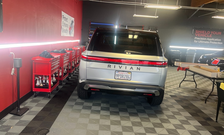 Image 9: Explore Our Detailed Packages for Cars and SUVs