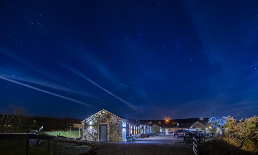 Image 2: Lancashire: Glamping Pod or Cottage