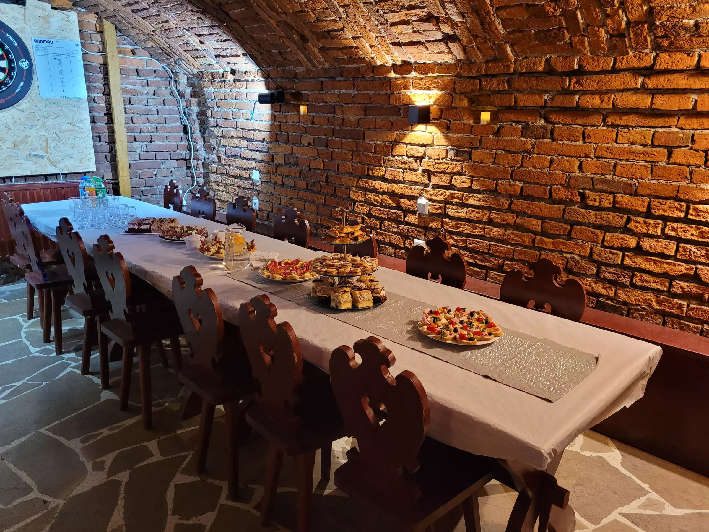 Urodziny w Axe Mate Club: różnorodne pakiety atrakcji do wyboru