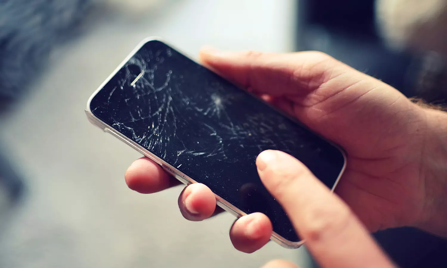 Repair Services at Wireless Max (Up to 56% Off). Fifteen Options - Primary Image