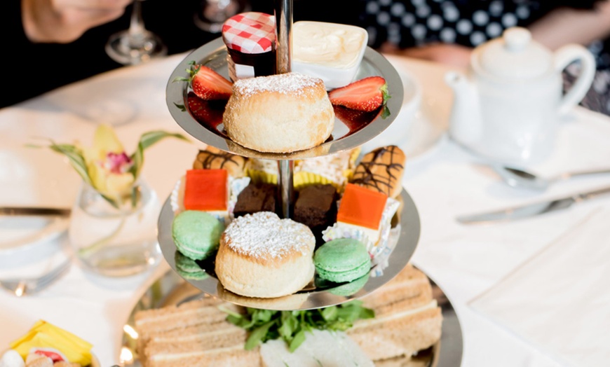 Image 2: Afternoon Tea for Two