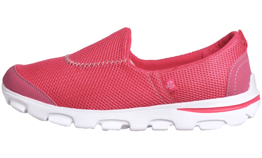 Image 6: Women's Memory Foam Trainers