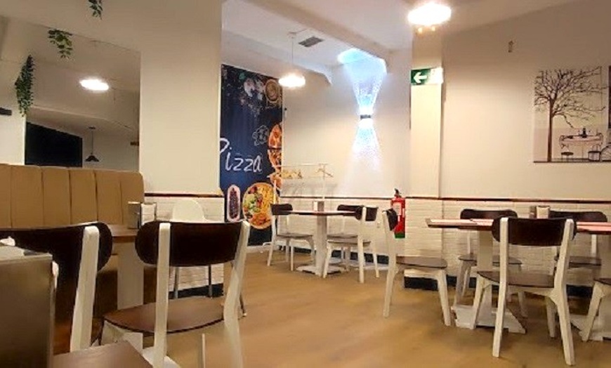 Image 14: ¡Dirección Italia! Menú completo de pizza o pasta para 2 o 4 personas