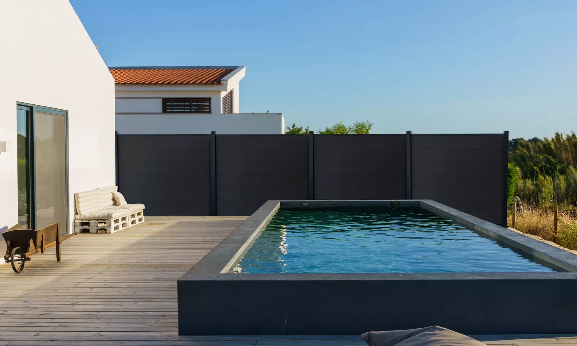 Kit clôture avec 1 à 5 extensions, Red Deco, livraison offerte - Primary Image