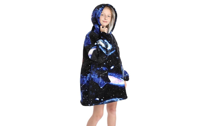 Image 26: Kids' Oversized Fluffy Hoodie Blanket