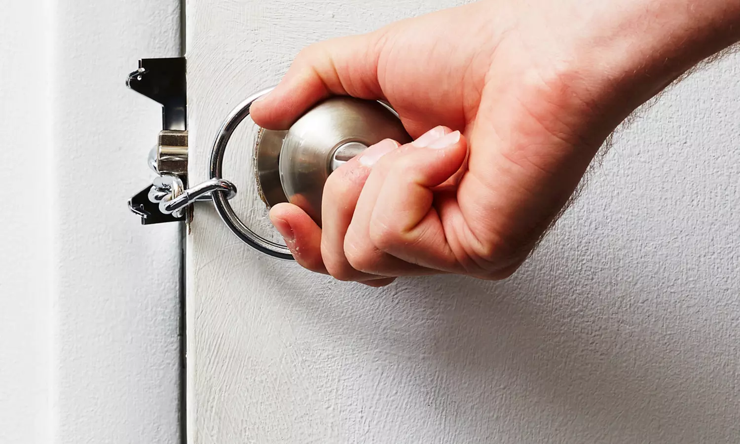 Strike Plate Heavy-Duty Door-Chain Security Lock - Primary Image