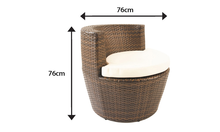 Image 5: Cozy Bay Conservatory Rattan-Effect Two-Seater Round Outdoor Set