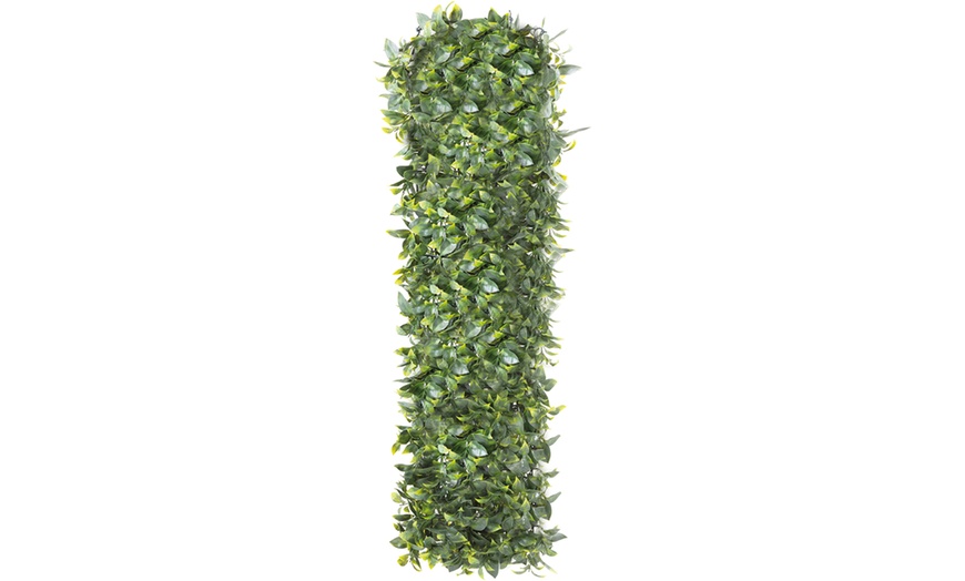 Image 9: Three or Six Meters of Rolled Ivy or Laurel Fence