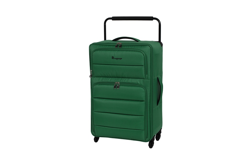 Image 19: It Luggage Lightweight Trolley