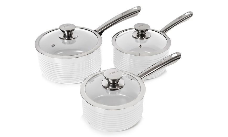 Image 9: Tower Linear 3-Piece Saucepan Set