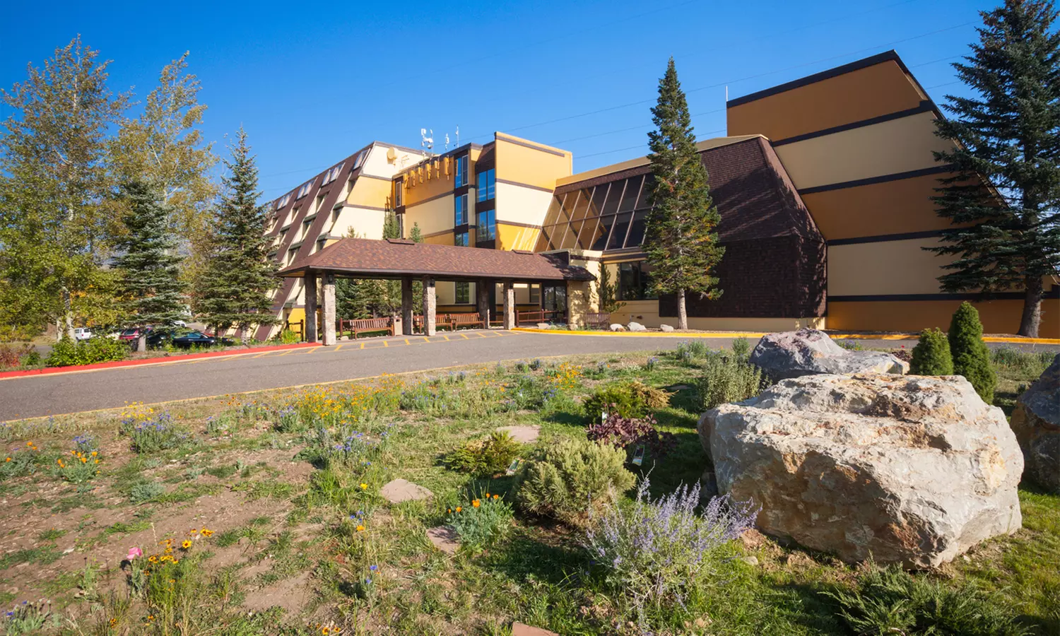 Stay at Legacy Vacation Resorts Steamboat Springs Hilltop in Colorado - Primary Image