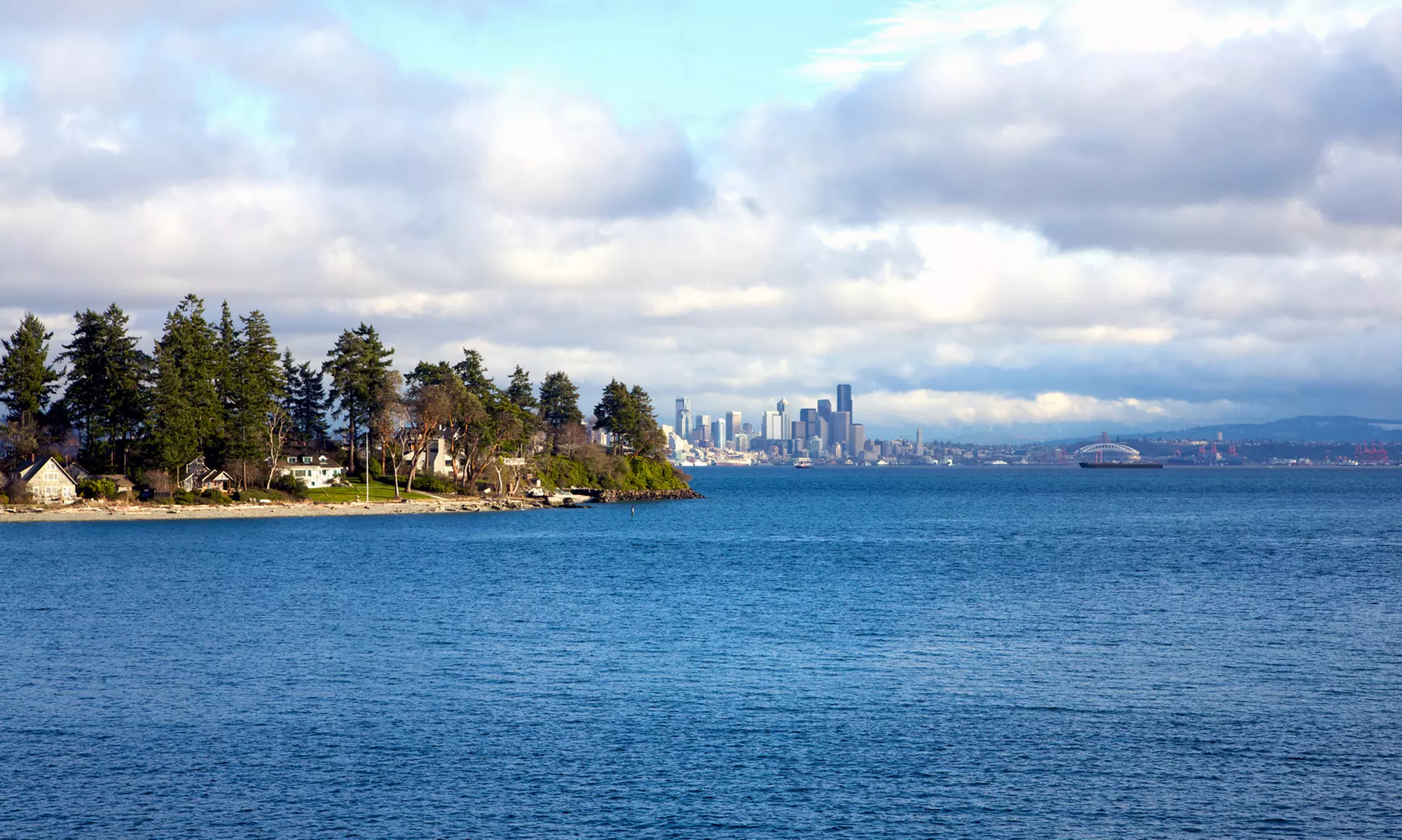 Stay at Red Lion Inn & Suites Kent in Kent, WA; Dates into April - Primary Image