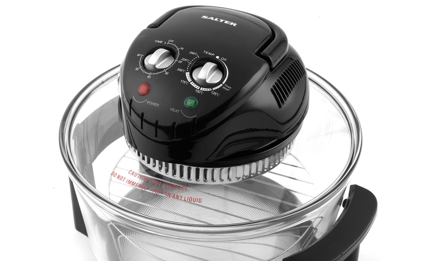 Image 21: Salter Air Fryer Selection