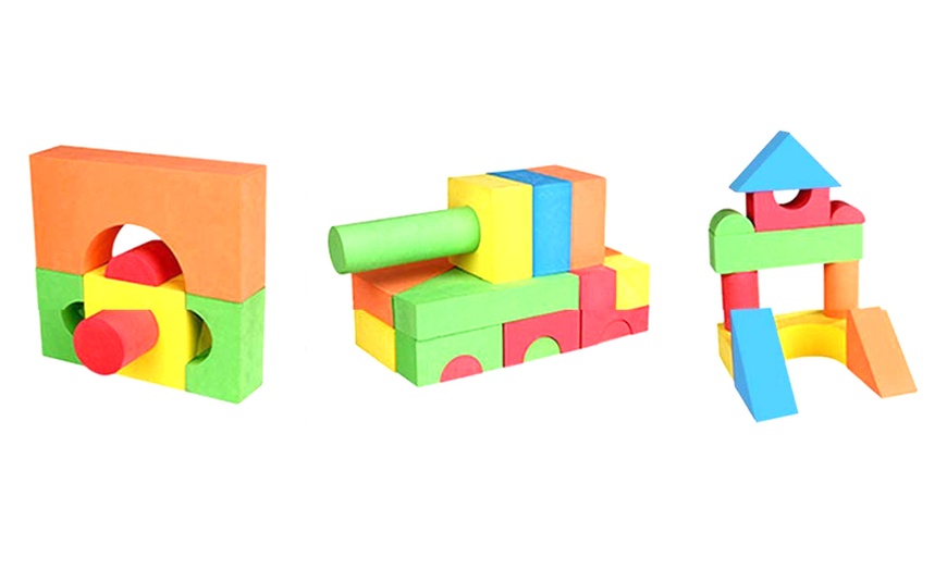 Image 3: 131-Piece Foam Building Construction Blocks