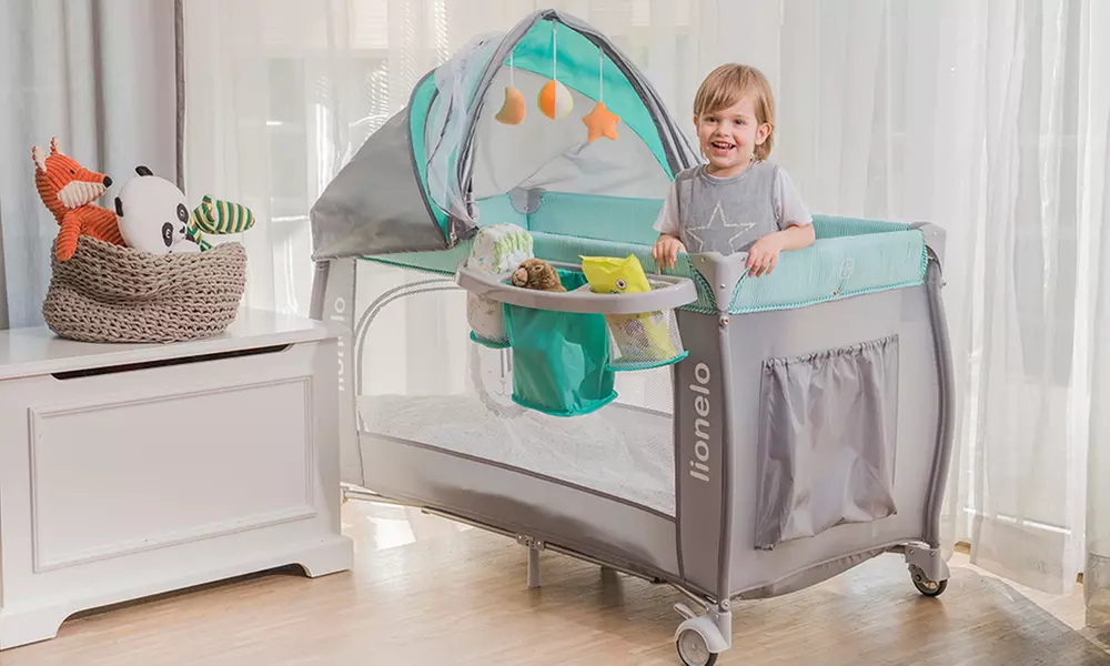 Lit de voyage Lionelo Sven avec table à langer - Primary Image