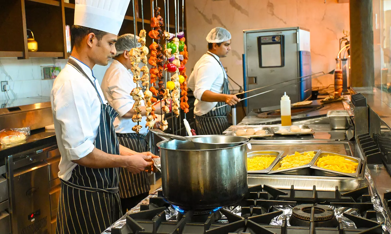 4* Saturday Brunch + Beverages, Live Stations & More: Child or Adult