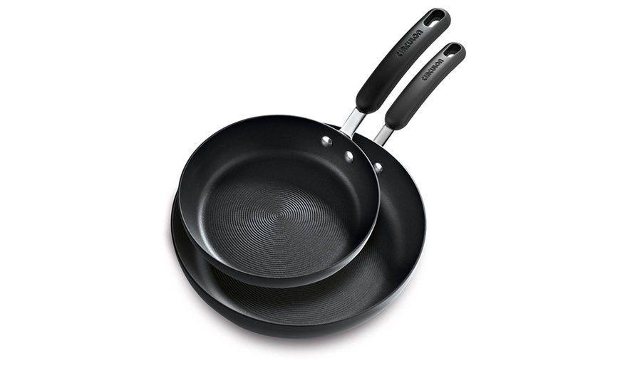 Image 1: Circulon Frying Pan Two-Pack