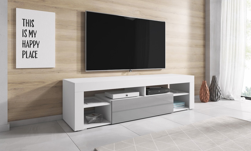 Image 35: Titan TV Unit