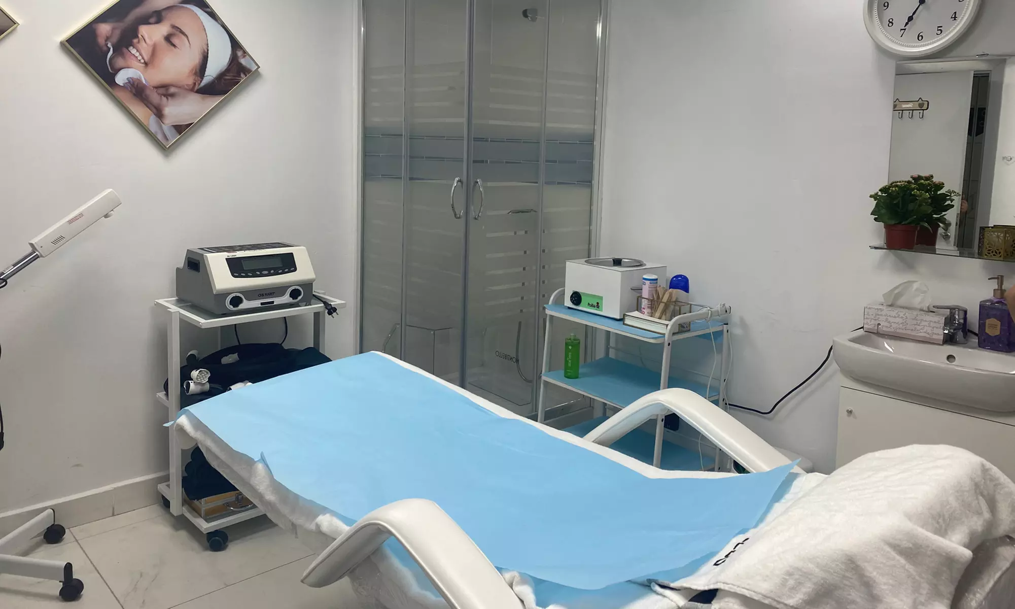 Embellece tu sonrisa con hyaluronpen para volúmen y gloss de labios