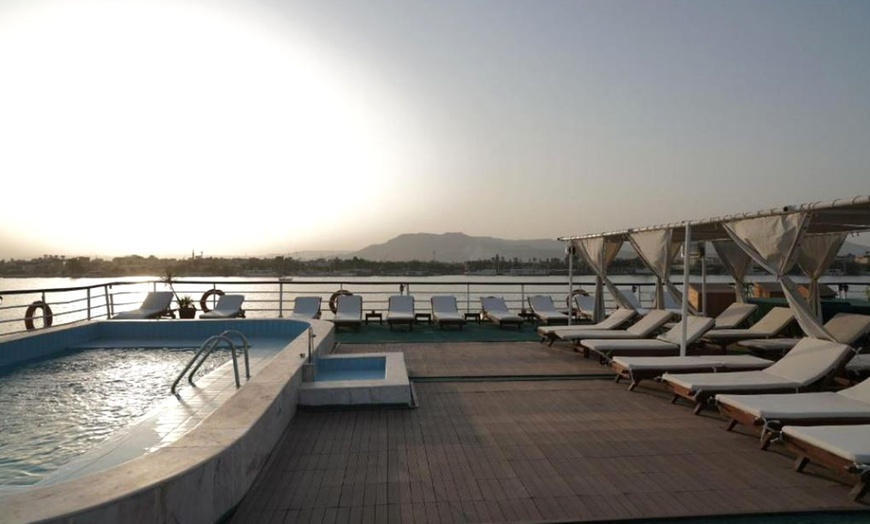 Image 3: ✈ Hurghada: 14-Night 5* Break with Meals & Nile Cruise