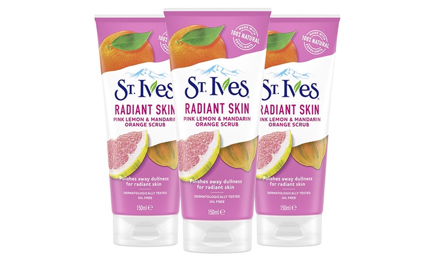 Image 3: St. Ives Skin Care Bundle