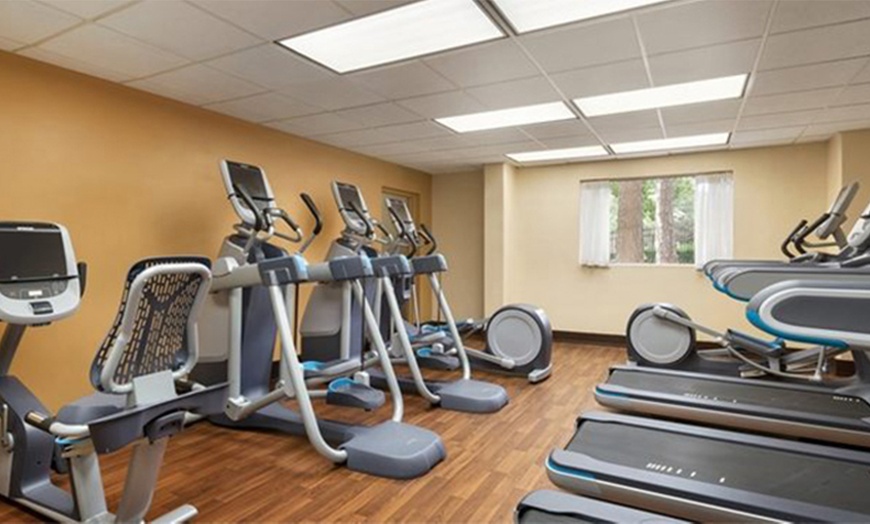 3.5-Star Top-Secret Gaithersburg Hotel | Groupon