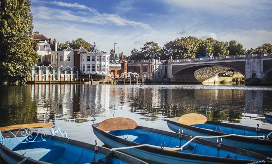 Image 6: Riverside Dining, Hampton Court