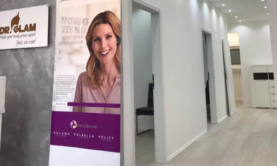 Kryolipolyse-Behandlung mit modernster Technologie an 1 Zone + Beratungsgespräch bei Dr. LEMA  (bis 75% sparen) - Second Medium