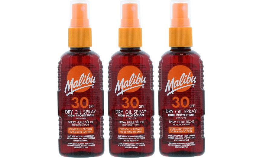 Image 4: Malibu SPF10, 15, 30, 50 Dry Oil Spray, After Sun Lotion or Gel 100ml