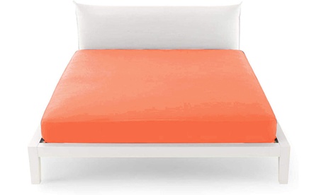 1 o 2 lenzuola con angoli, disponibili in diversi colori e 2 misure