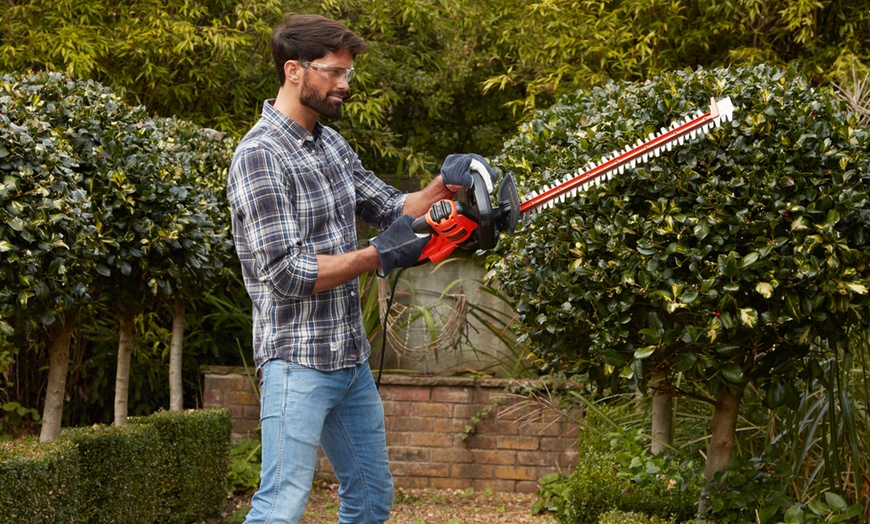 Image 24: Black and Decker Garden Bundle