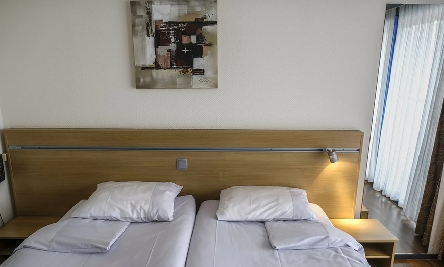 Image 8: Delfzijl an der Nordsee: 2-3 Nächte inkl. Frühstück und Parken