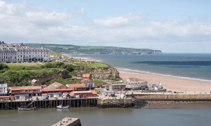 Image 1: Whitby: Standard Double Room with Breakfast