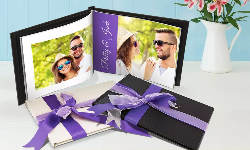 Image 1: Livre photo "Valentina" A4 : vos souvenirs en cuir et haute définition