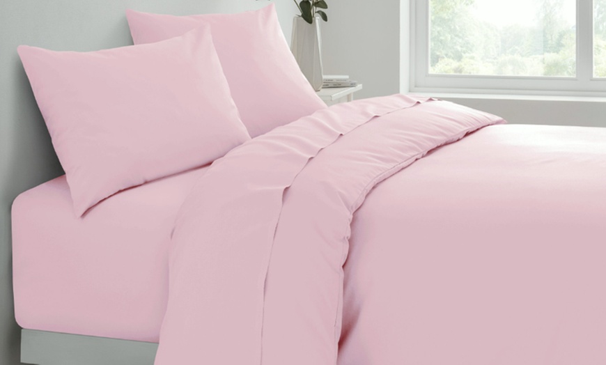 Image 20: Premium Deluxe Fitted Sheets or Pillowcase