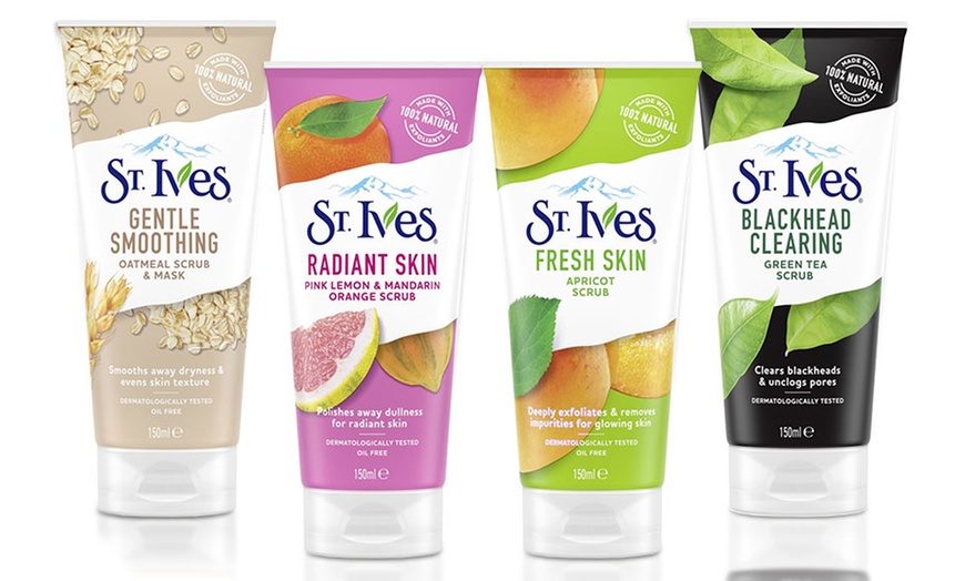 Image 7: St. Ives Skin Care Bundle