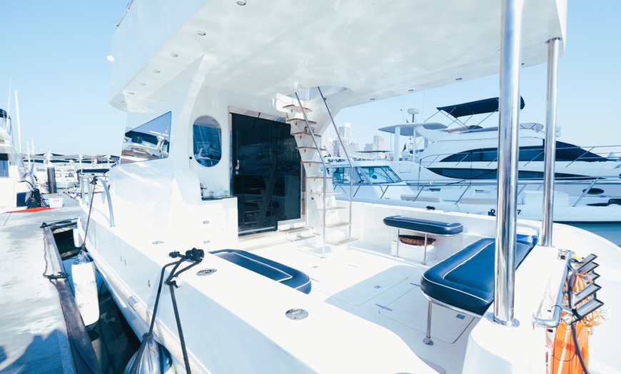 Image 10: Luxury Yacht Rentals for 1-3 Hours