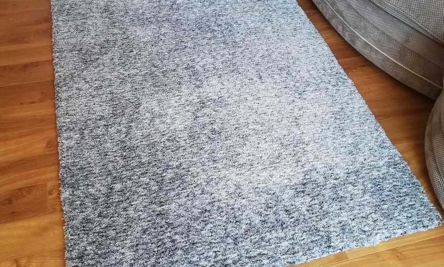 Image 1: Deluxe Soft Short Pile Shaggy Rug