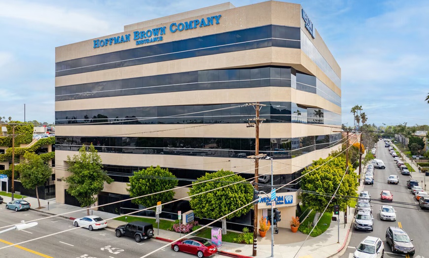 Image 4: Enhance Your Beauty with 20, 40 or 60 Units of Botox