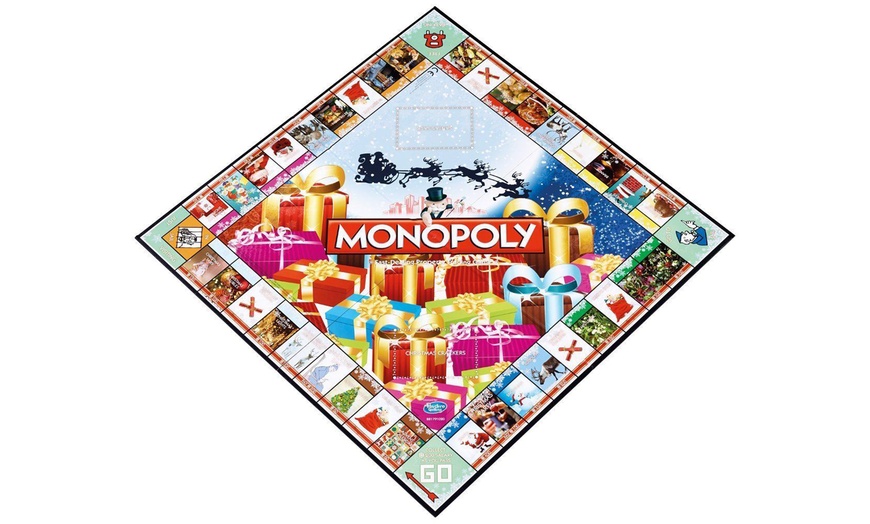 Image 3: Monopoly Christmas Edition